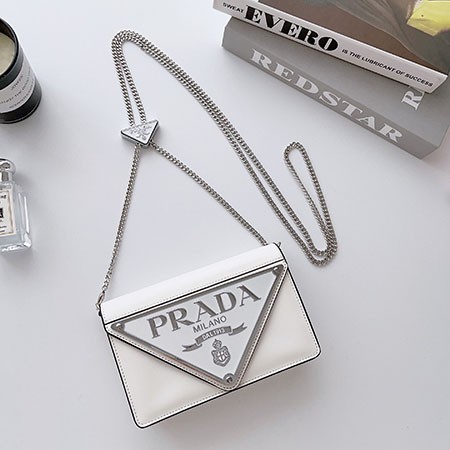 プラダ prada  カバー アイフォーン13プロ 