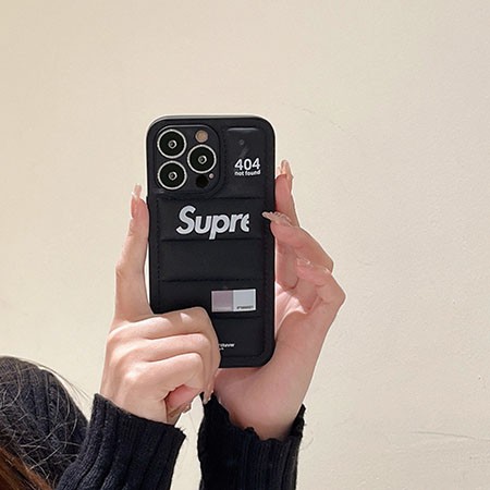 iphone15プラス 携帯ケース supreme 