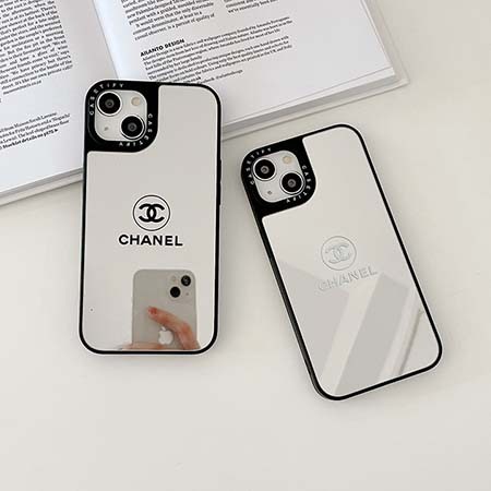 ハイブランド シャネル chanel iphone 15 カバー 