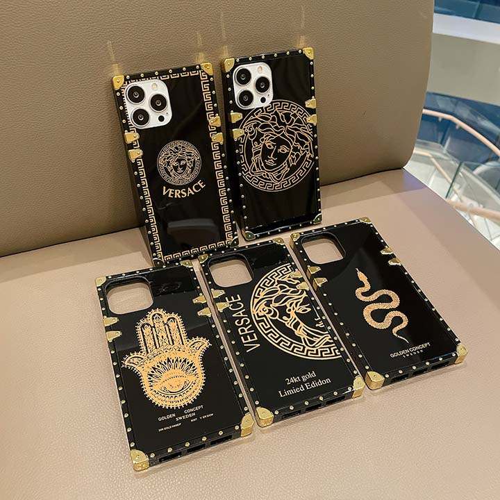 iphone 14plus 携帯ケース versace 