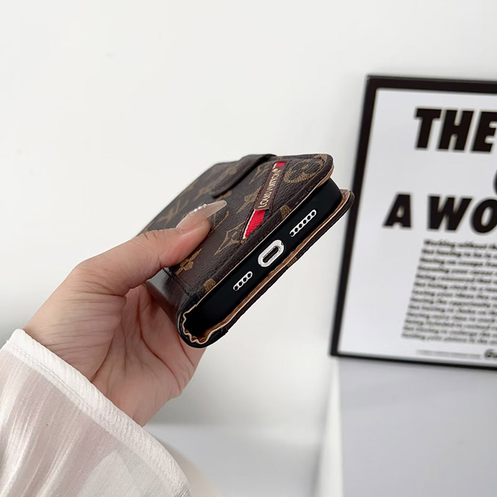 ブランド 携帯ケース アイフォーン 15 ultra  財布