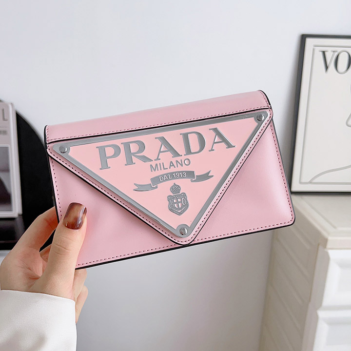 ハイブランド ケース アイホン 15プラス prada プラダ 