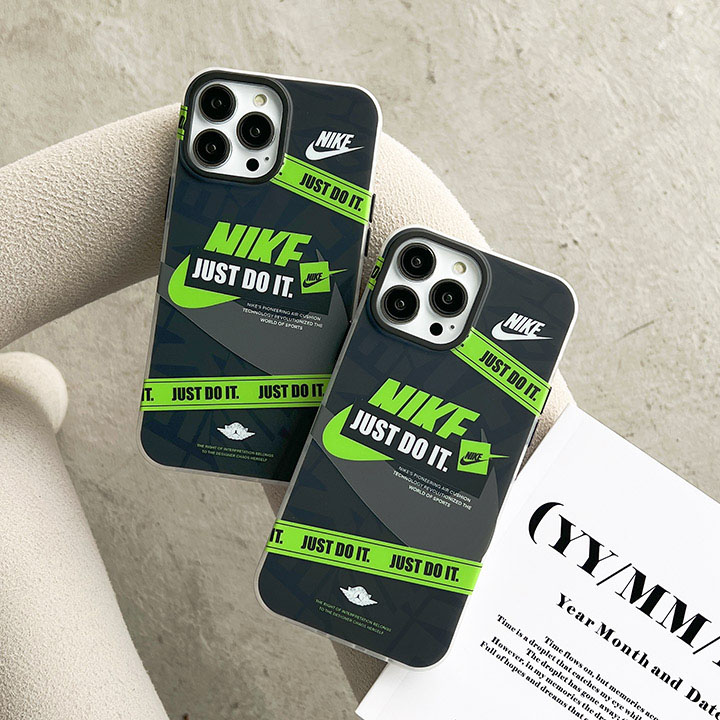 iphone 15pro ナイキ nike カバー 