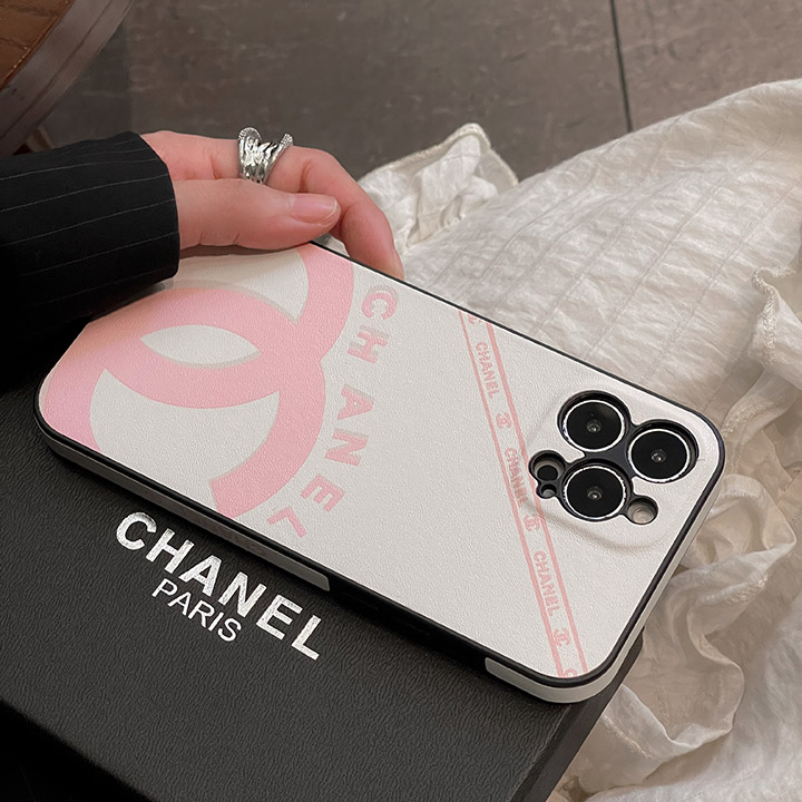 chanel アイフォーン 15プロ ケース 