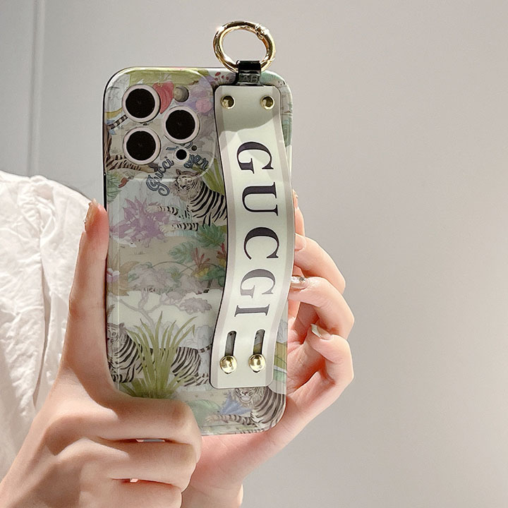 アイフォーン 15pro gucci スマホケース 